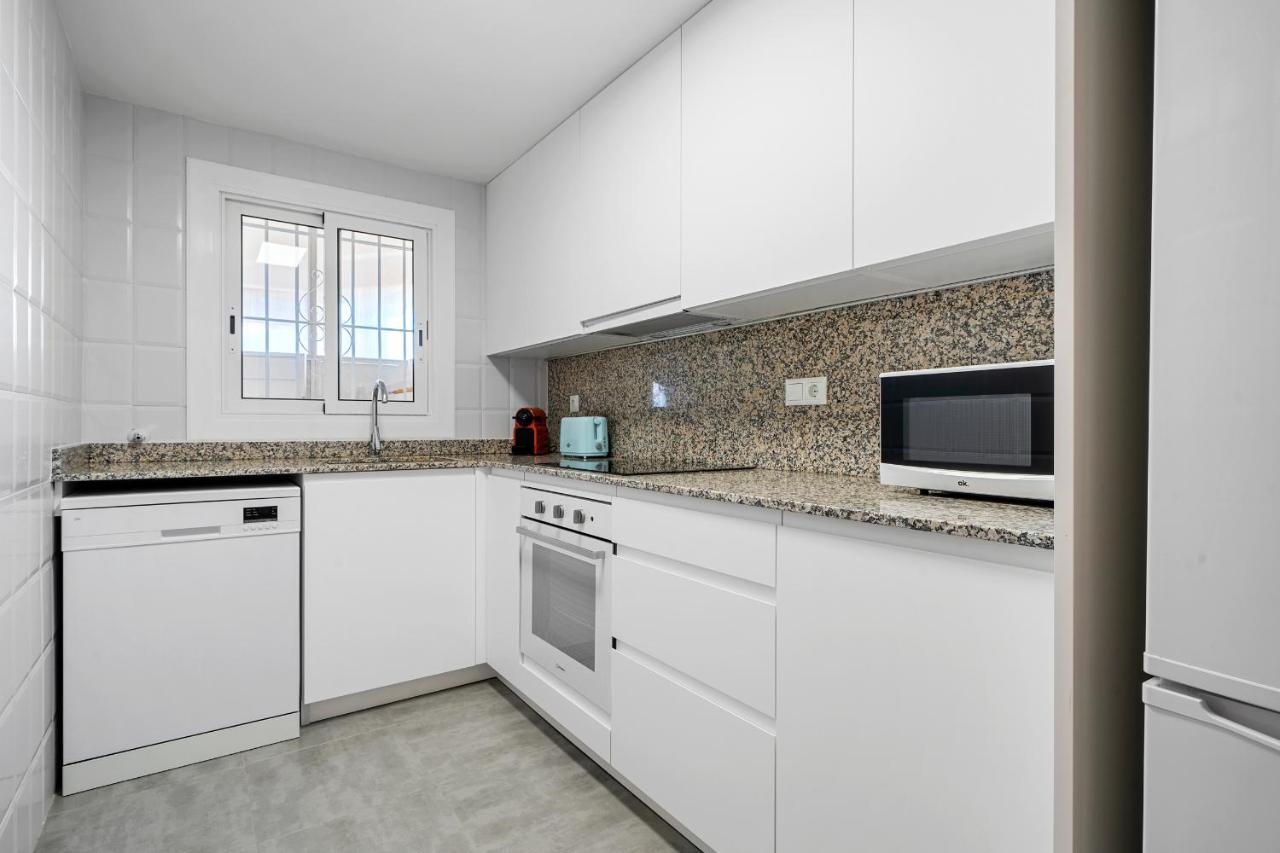 Hauzify I Apartament Audrey プラヤ・デアロ エクステリア 写真