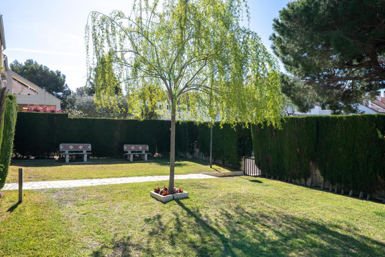 Hauzify I Apartament Audrey プラヤ・デアロ エクステリア 写真