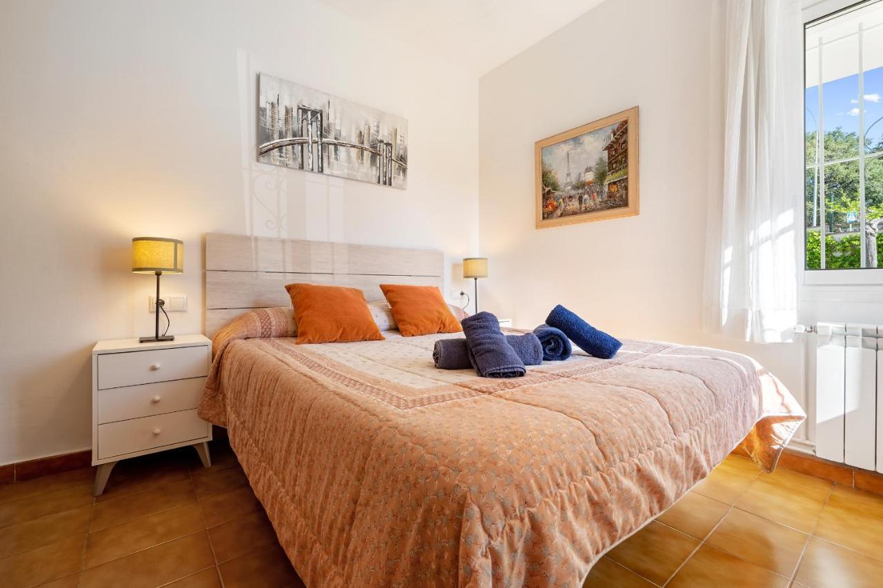 Hauzify I Apartament Audrey プラヤ・デアロ エクステリア 写真